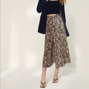 Aritzia Amelie midi skirt leopard nwt